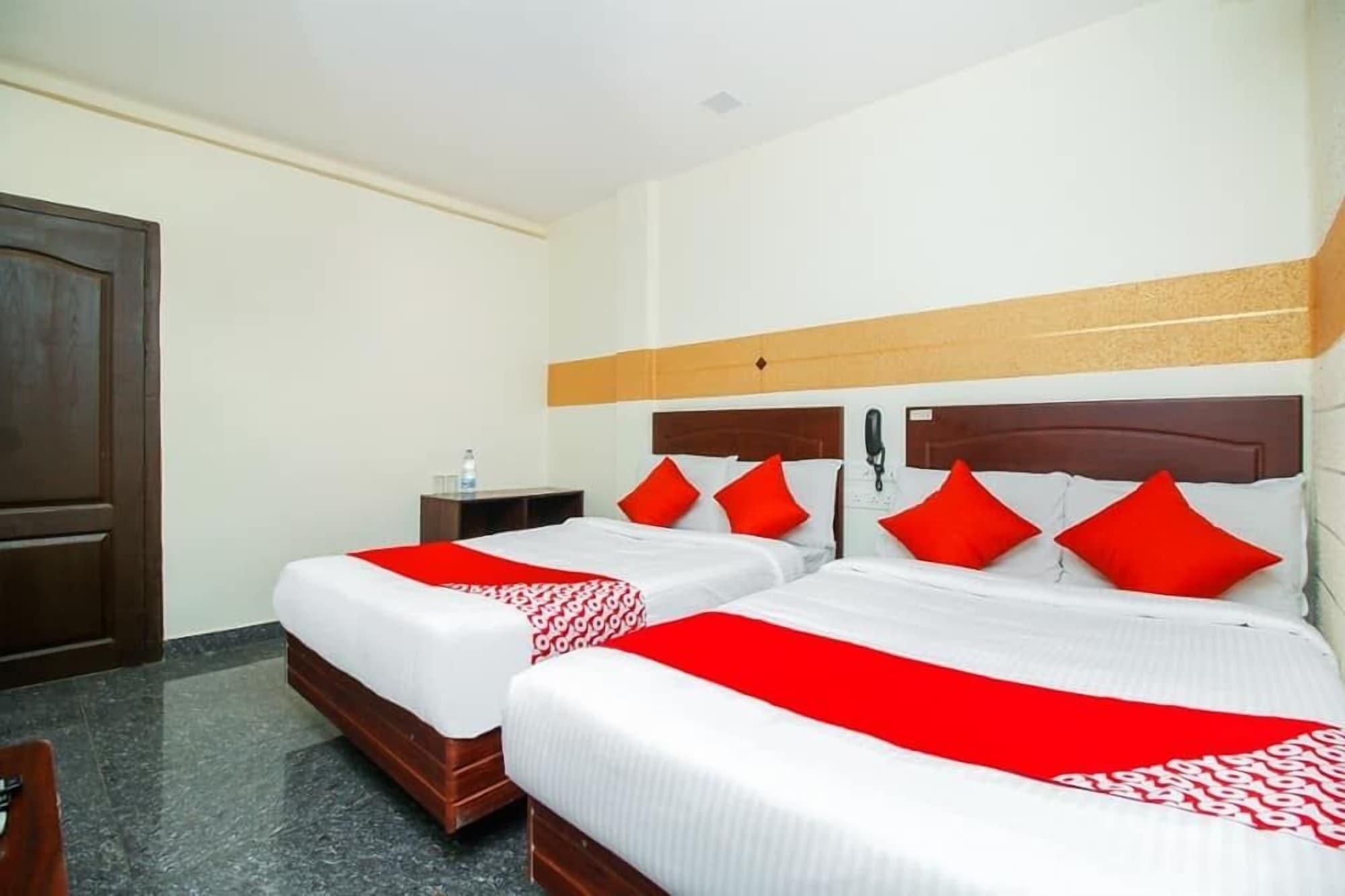 Hotel Boopathi Madurai Buitenkant foto