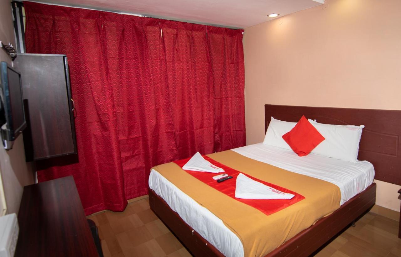 Hotel Boopathi Madurai Buitenkant foto