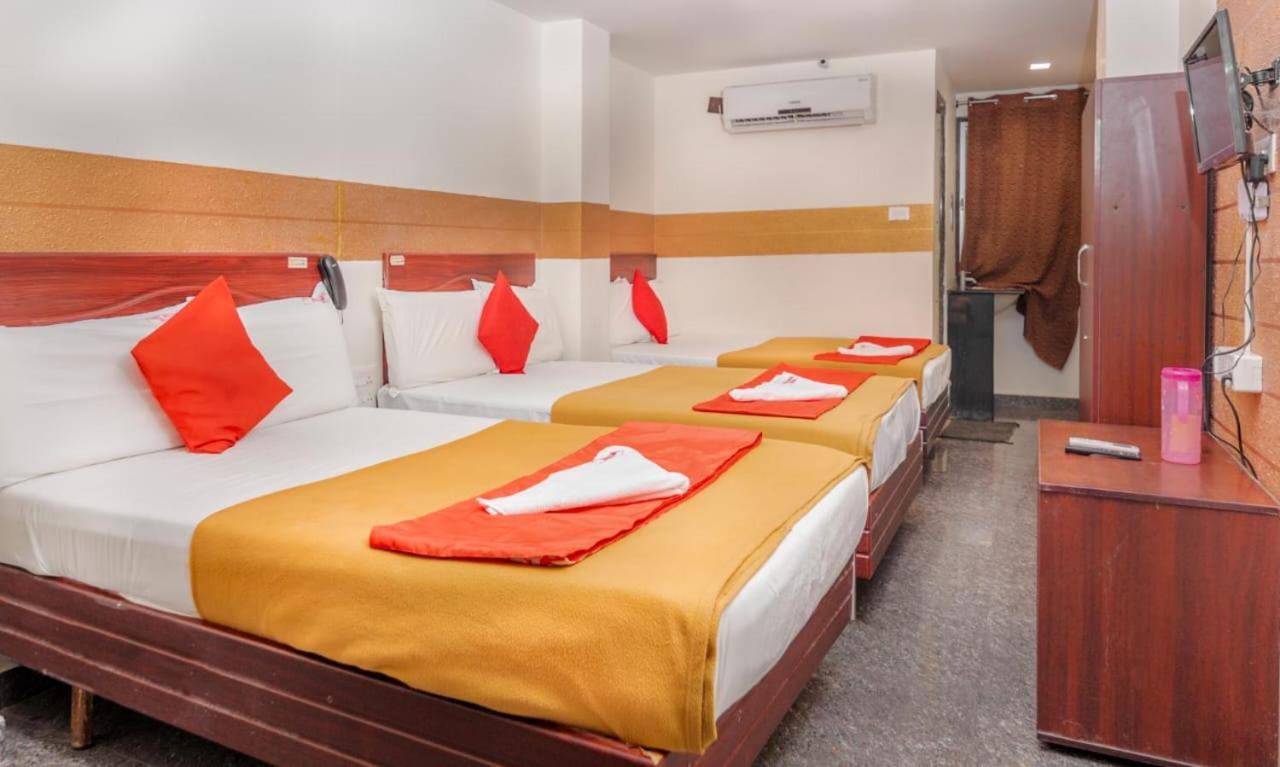 Hotel Boopathi Madurai Buitenkant foto